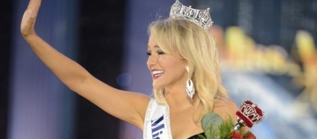 Miss America crowning, Image Credit: Disney ABC Television / Flickr Miss America crowning, Image Credit: Disney ABC Television / Flickr