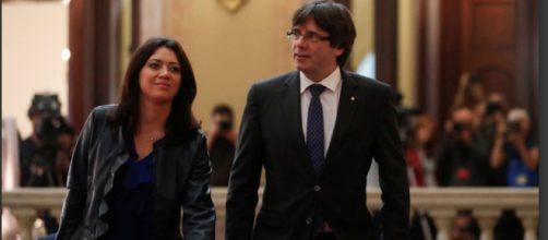 Carles Puigdemont y Marcela Topor