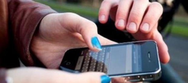 Inseguridad: apuñalan a una mujer para robarle el celular - El ... - com.ar Inseguridad: apuñalan a una mujer para robarle el celular - El ... - com.ar
