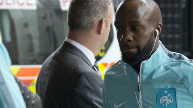 France footballer Lassana Diarra arrives in London for England ... - dailymail.co.uk