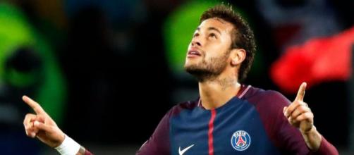 Neymar 'has £198m release clause at PSG' and that could facilitate ... - thesun.co.uk