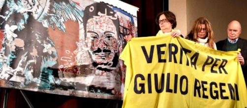 Una manifestazione per chiedere la verità su Giulio Regeni (fonte il Fatto quotidiano)