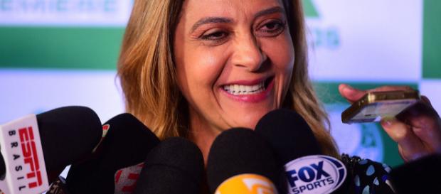 A empresária tem um amor muito grande pelo clube A empresária tem um amor muito grande pelo clube