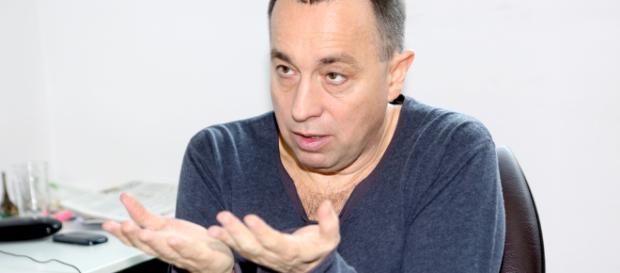 Cătălin Tolontan, jurnalist de investigații Cătălin Tolontan, jurnalist de investigații