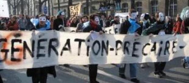 Plutôt le Smic jeunes que la précarité» - Espace CHSCT - espace-chsct.fr Plutôt le Smic jeunes que la précarité» - Espace CHSCT - espace-chsct.fr