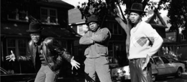 THE OFFICIAL WEBSITE OF RUN-DMC: History - rundmc.com THE OFFICIAL WEBSITE OF RUN-DMC: History - rundmc.com
