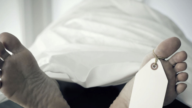 A Bombay un mort se r&eacute;veille avant son autopsie - lenouveaudetective.com