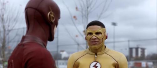 The Flash 3x12-Flash vs Kid Flash Race. - [Image Credit: NDT TvClips Reborn / YouTube screencap]