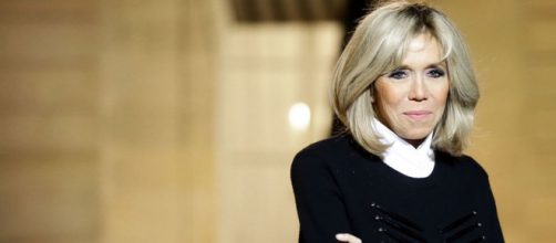 Brigitte Macron, débordée par sa popularité, accumule du retard ... - closermag.fr