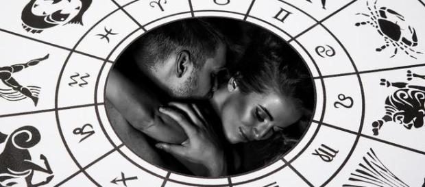 Cada signo age de uma forma diferente nos seus momentos mais íntimos. Cada signo age de uma forma diferente nos seus momentos mais íntimos.