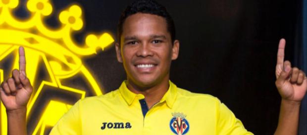 Carlos Bacca suena fuerte para llegar a las Águilas del América Carlos Bacca suena fuerte para llegar a las Águilas del América