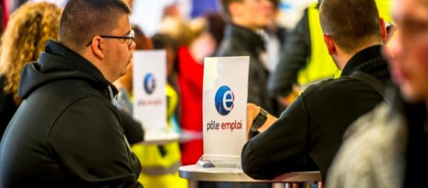 Contrôle des chômeurs: qu'est-ce qu'une offre d'emploi raisonnable? - bfmtv.com Contrôle des chômeurs: qu'est-ce qu'une offre d'emploi raisonnable? - bfmtv.com