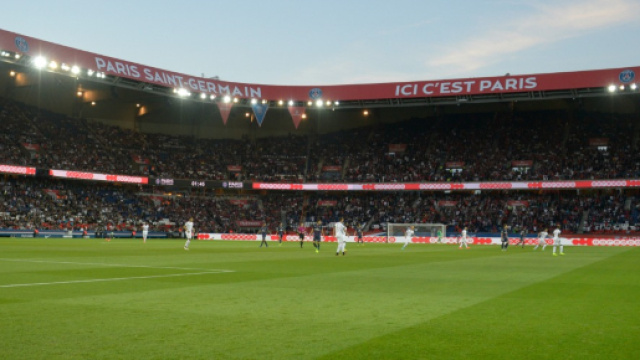 L1 - PSG : Le Parc des Princes, lui, n'a changé que sur la forme ... - football365.fr