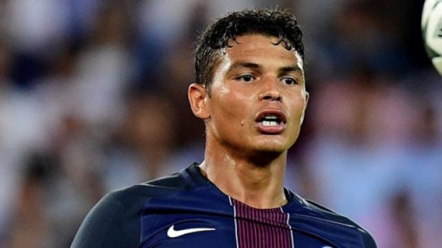 L'agent de Thiago Silva met la pression sur le PSG - bfmtv.com