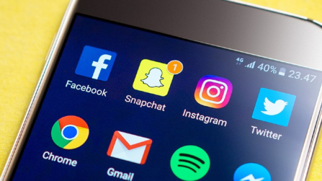 Ultime notizie su Samsung e Apple, ad iPhone X ed S9 manca qulacosa