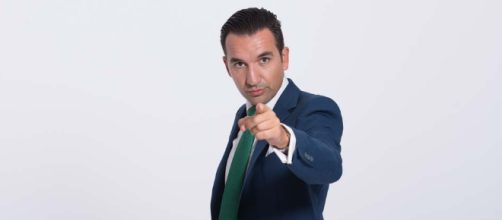 El monologuista gallego vuelve a subirse al escenario con un espectáculo nuevo e inédito en televisión