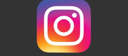 How to Create a Poll in Instagram Stories - softonic.com