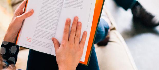Dicas de livros que todo evangélico precisa ler Dicas de livros que todo evangélico precisa ler