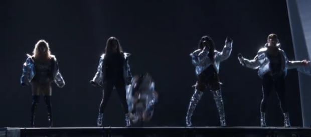 Fifth Harmony VMAs 2017 - YouTube/MTV International Fifth Harmony VMAs 2017 - YouTube/MTV International