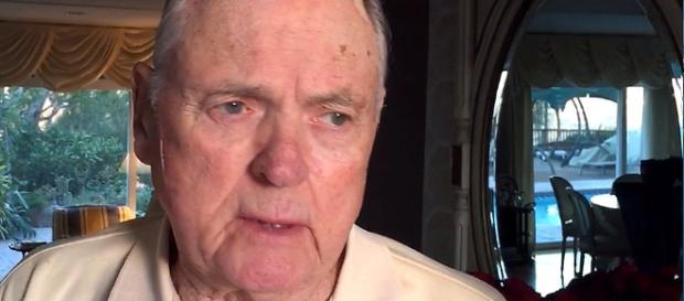 Confirman fallecimiento de Keith Jackson's. Confirman fallecimiento de Keith Jackson's.