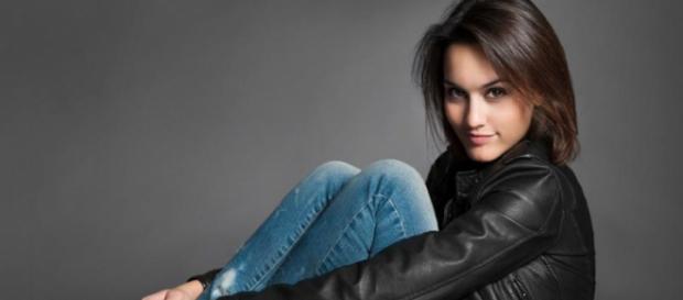 Megan Montaner, la famosa Pepa de Il Segreto in Lontano da te Megan Montaner, la famosa Pepa de Il Segreto in Lontano da te