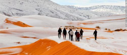 Two years of snow in the Sahara