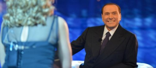 SILVIO BERLUSCONI IMBARAZZA BARBARA D'URSO E SCOPPIA IL CASO IN TV ... - ildecoder.com