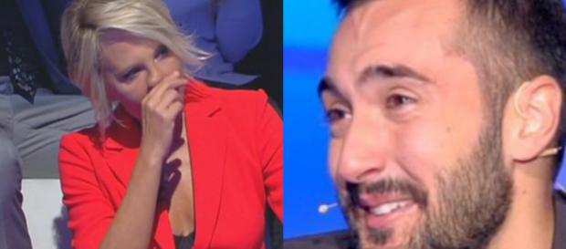 C'è posta per te: la storia di Luigi fa commuovere Maria De Filippi C'è posta per te: la storia di Luigi fa commuovere Maria De Filippi