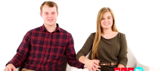Joe And Kendra Duggar (TLC - YouTube Screenshot) Joe And Kendra Duggar (TLC - YouTube Screenshot)