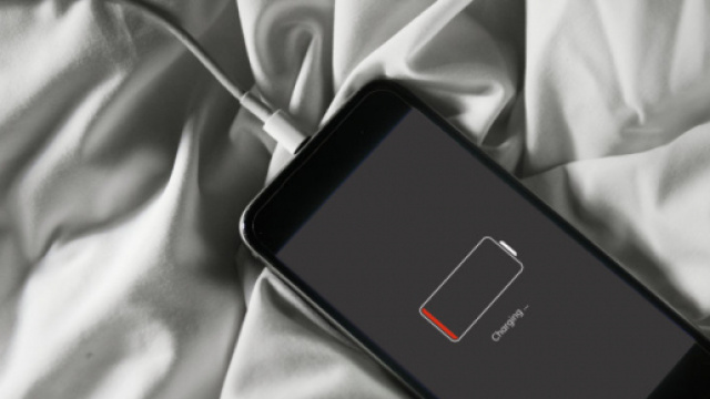 Avete sempre caricato il vostro smartphone nel modo sbagliato - huffingtonpost.it