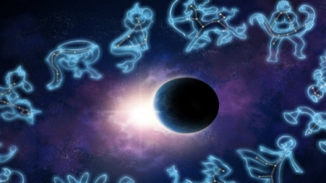 Oroscopo del giorno, previsioni zodiacali di giovedì 18 gennaio 2018: fortunato l'Acquario grazie a Venere nel segno.