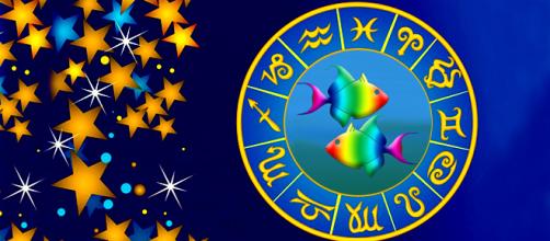 Oroscopo del giorno | Previsioni zodiacali di venerdì 19 gennaio 2018: la Luna transita in Pesci, gongola il Sagittario