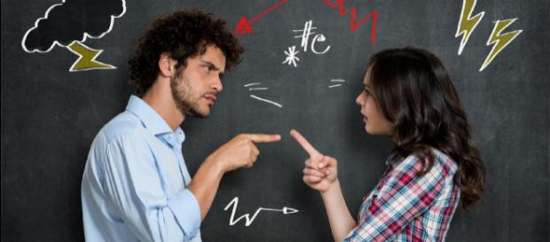 Casal feliz também discute a relação (Imagem/Reprodução) Casal feliz também discute a relação (Imagem/Reprodução)