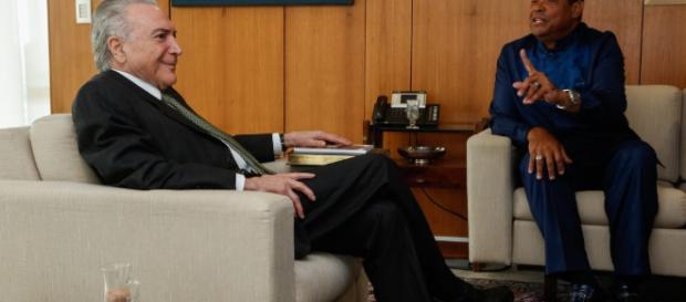 Nessa segunda-feira (15), Temer recebeu o apóstolo Valdemiro Santiago, fundador da Igreja Mundial do Poder de Deus Nessa segunda-feira (15), Temer recebeu o apóstolo Valdemiro Santiago, fundador da Igreja Mundial do Poder de Deus