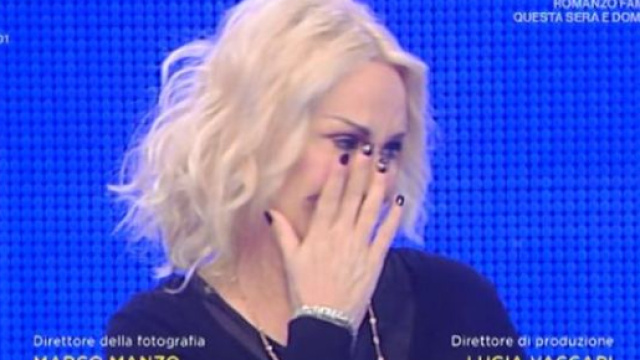 Antonella Clerici piange in tv