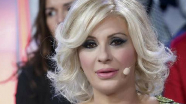 Gossip Uomini e donne: Tina divorzia, Eugenio e Francesca ancora genitori?