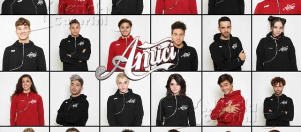 Amici 17: Biondo e i 3 ballerini espulsi dalla scuola Amici 17: Biondo e i 3 ballerini espulsi dalla scuola
