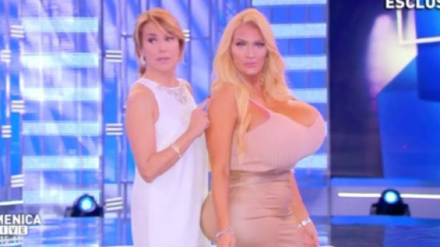 Barbara D'Urso, denuncia shock