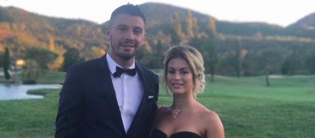 Les Marseillais en Australie : Carla et Kevin fiancé sur le tournage en secret ? Les Marseillais en Australie : Carla et Kevin fiancé sur le tournage en secret ?