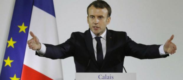 Migrants : Macron refuse une nouvelle jungle à Calais Migrants : Macron refuse une nouvelle jungle à Calais