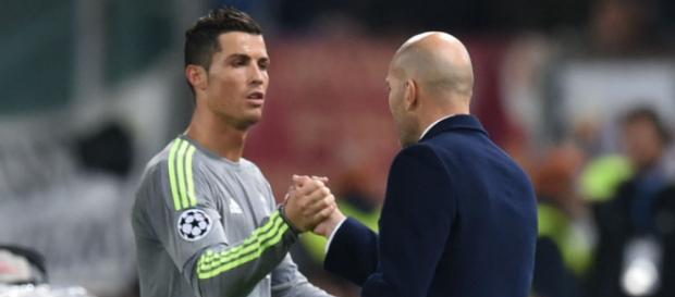 Cristiano Ronaldo vs Zidane la guerra que nunca existió Cristiano Ronaldo vs Zidane la guerra que nunca existió