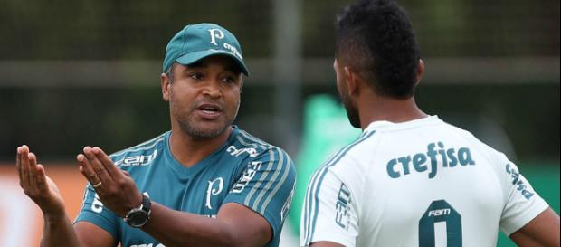 Roger muda formação e indica Palmeiras com duas novidades para ... - com.br Roger muda formação e indica Palmeiras com duas novidades para ... - com.br