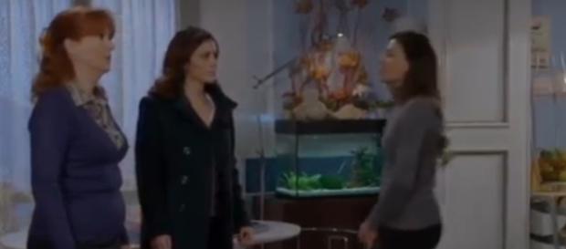 Una scena della soap 'Un posto al sole' Una scena della soap 'Un posto al sole'