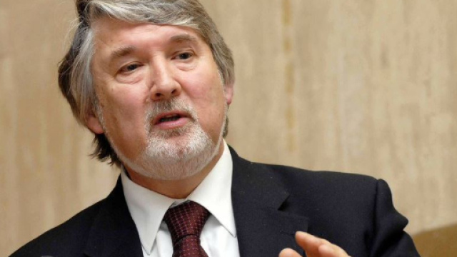 Pensioni anticipate e poletti sulla Fornero oggi