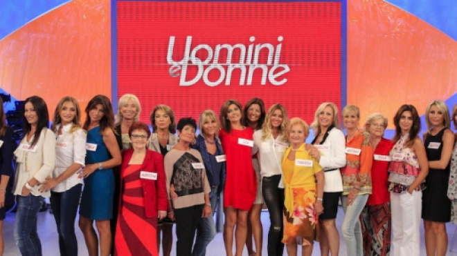 Uomini e Donne: si ironizza sull'abito da sposa - panorama.it