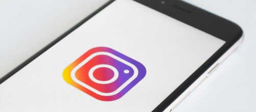 Instagram: sarà più facile creare le storie con il testo