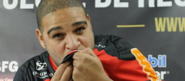 Adriano sonha novamente com o Flamengo. Adriano sonha novamente com o Flamengo.