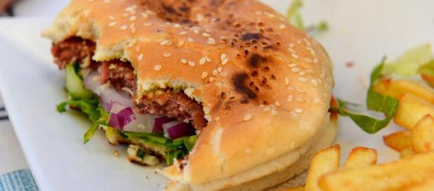 Una dieta rica en grasas aumenta el riesgo de cáncer de colon. - lavanguardia.com Una dieta rica en grasas aumenta el riesgo de cáncer de colon. - lavanguardia.com