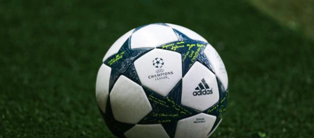 Mercato - Des scouts de Bordeaux et Nantes à Belgrade pour le derby - madeinfoot.com Mercato - Des scouts de Bordeaux et Nantes à Belgrade pour le derby - madeinfoot.com