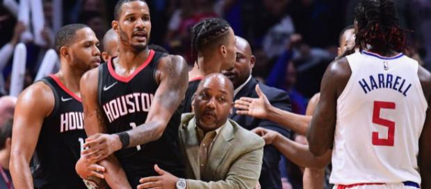 Persecución, golpes y amenazas en los vestuarios tras el Clippers ... - elpais.com Persecución, golpes y amenazas en los vestuarios tras el Clippers ... - elpais.com